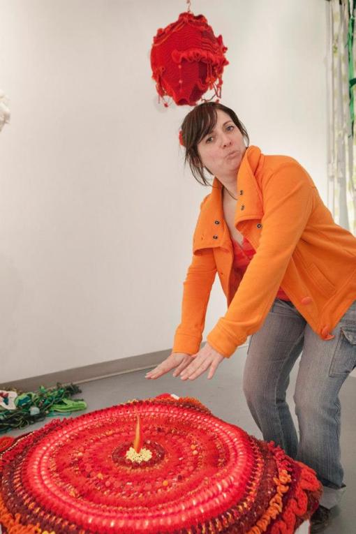 376091_302835526514270_1989917179_n